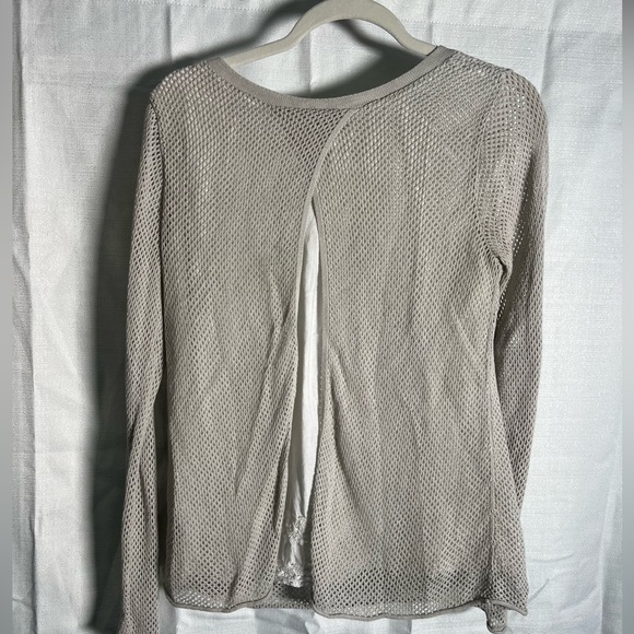 Sundance‎ Linen Blend Top- Medium - Picture 4 of 8